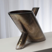 Cargar imagen en el visor de la galería, Tube Sculpture-Raku