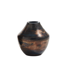 Cargar imagen en el visor de la galería, Petite Etruscan Vase
